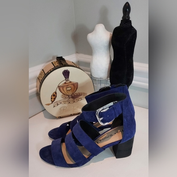 Via Spiga Blue Strappy Open Toe Leather Sandals NWOB - Picture 2 of 5
